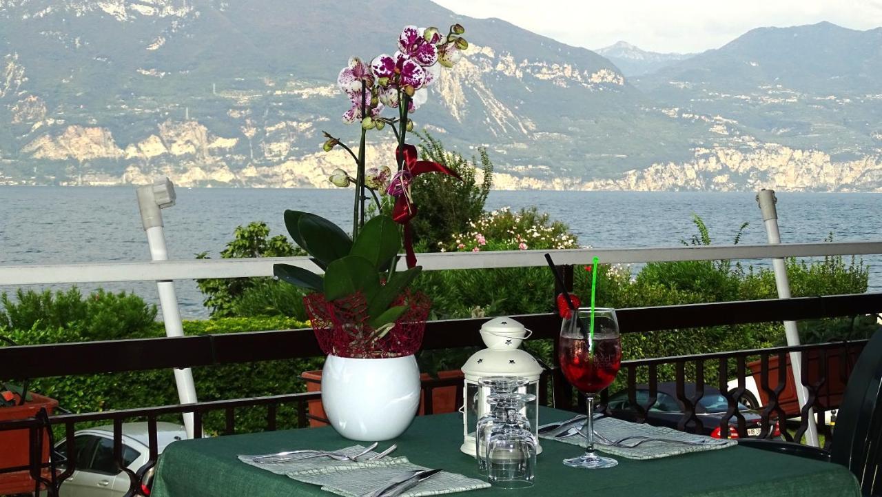 Hotel Merano Brenzone sul Garda Eksteriør bilde