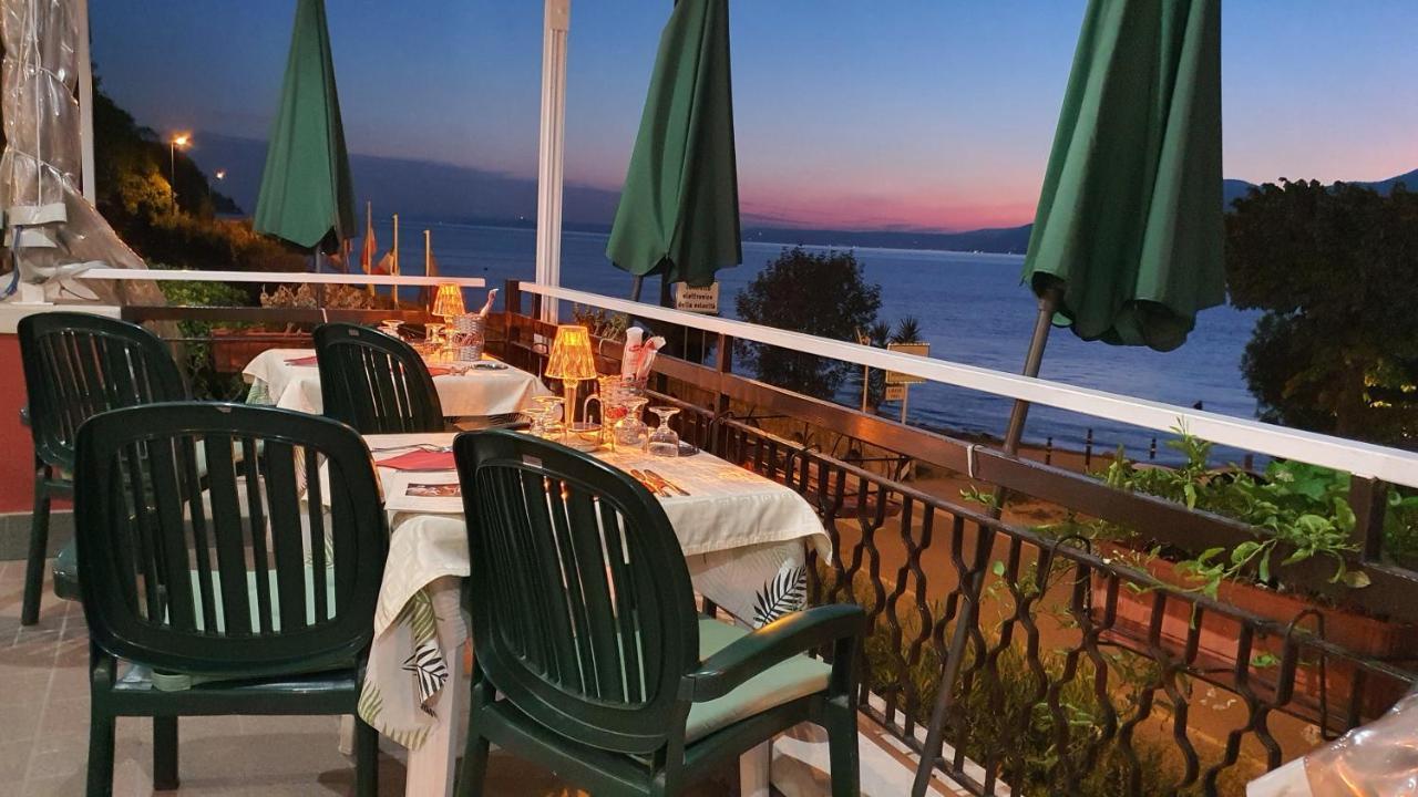 Hotel Merano Brenzone sul Garda Eksteriør bilde