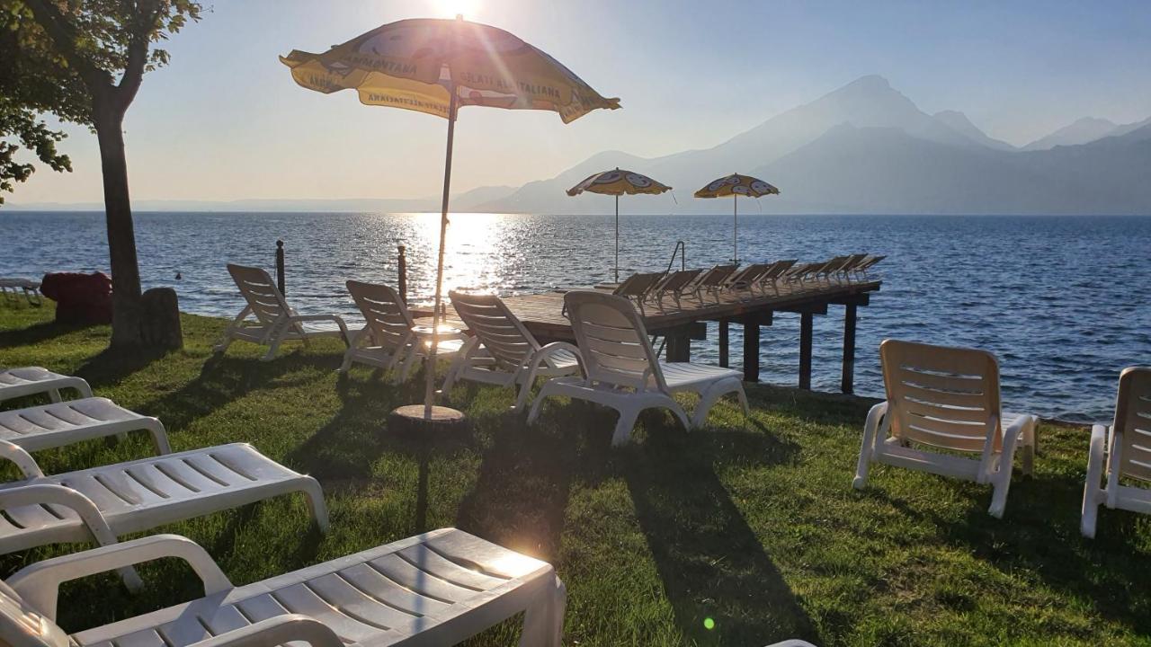 Hotel Merano Brenzone sul Garda Eksteriør bilde