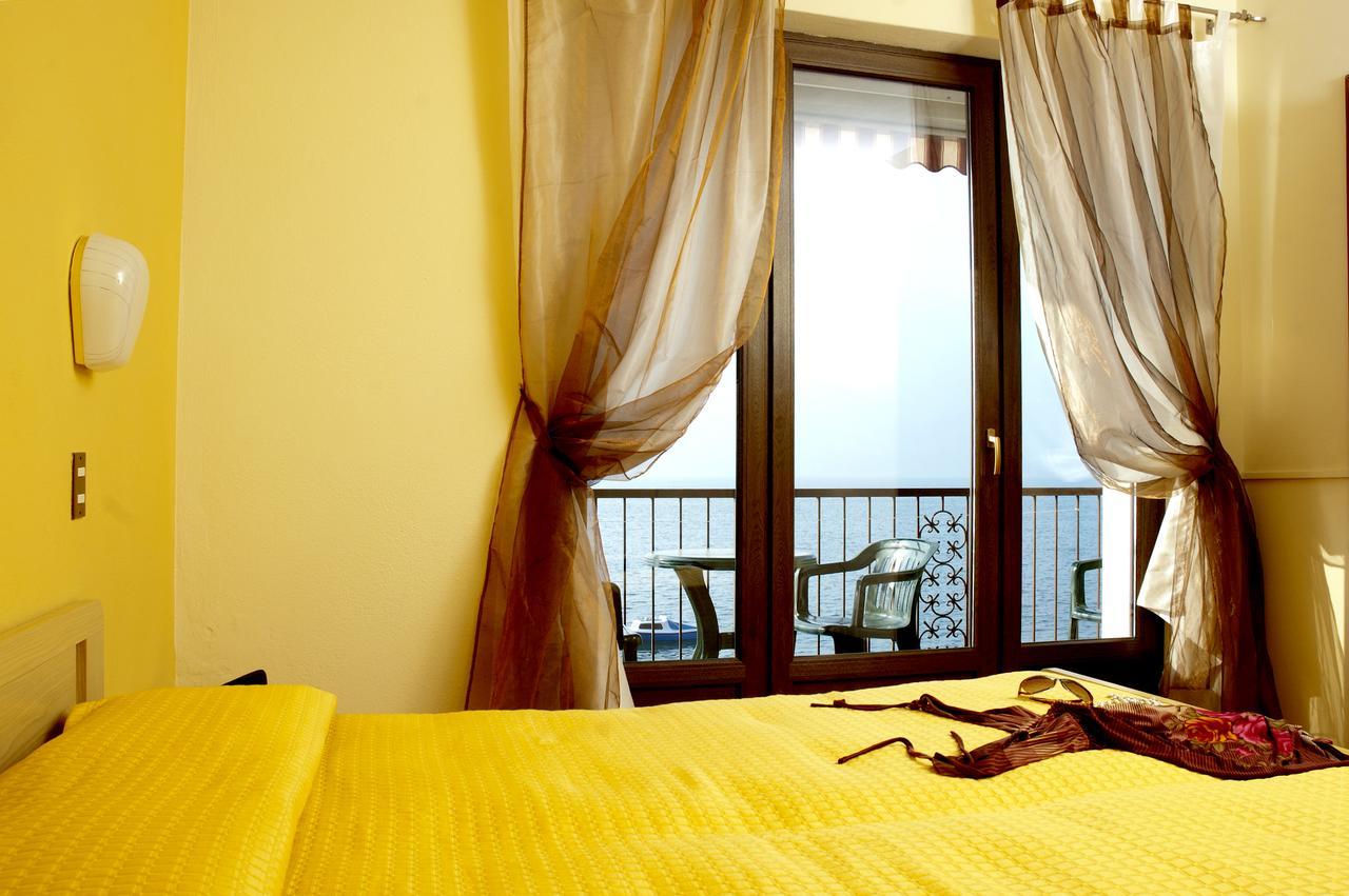 Hotel Merano Brenzone sul Garda Eksteriør bilde